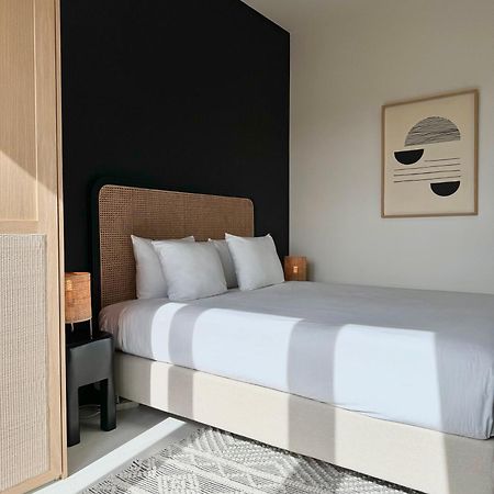 3 Room Luxury Design Apartment With Airconditioning, Close To Gent St-Pieters Station Esterno foto