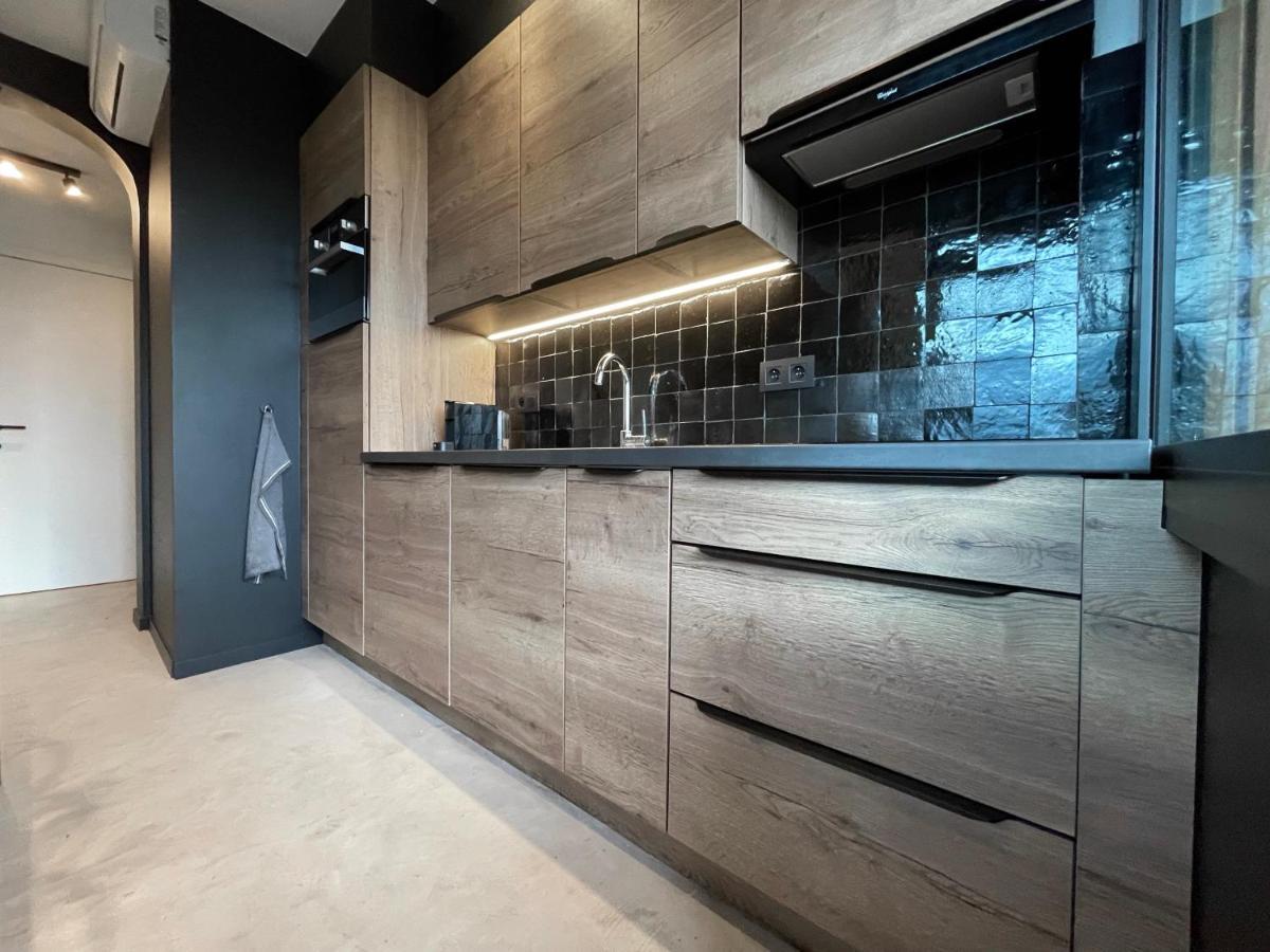 3 Room Luxury Design Apartment With Airconditioning, Close To Gent St-Pieters Station Esterno foto