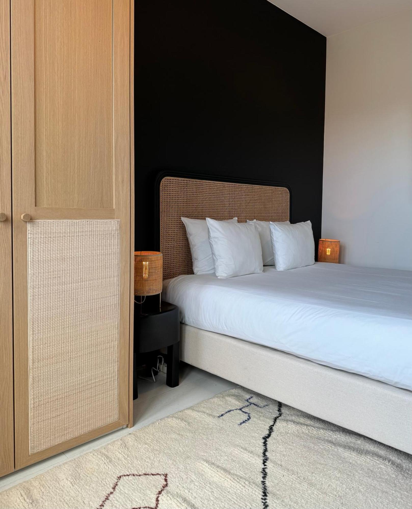 3 Room Luxury Design Apartment With Airconditioning, Close To Gent St-Pieters Station Esterno foto